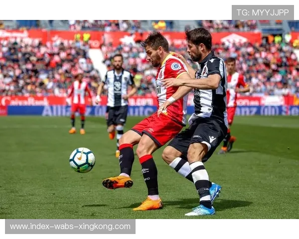 巴塞罗那通过球员轮换保持活力,攻势不减 巴塞罗那通过球员轮换保持活力,攻势不减