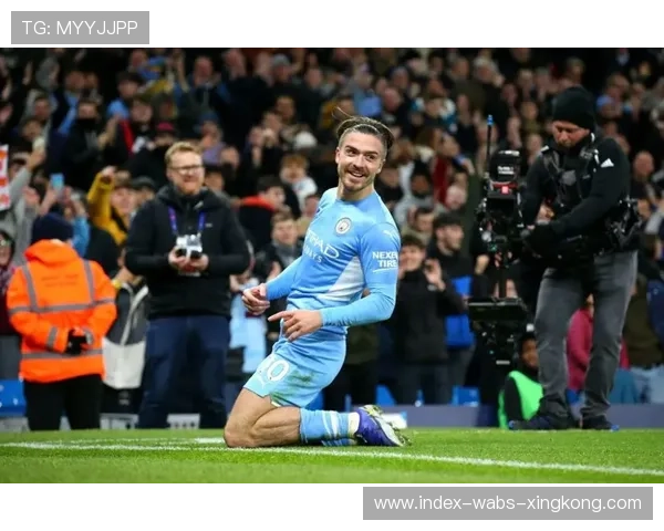 曼城格拉利什左脚推射轻盈入网气质非凡 曼城格拉利什左脚推射轻盈入网气质非凡