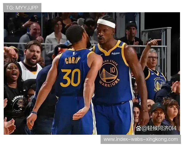 勇士关键时刻体现团队篮球精神
